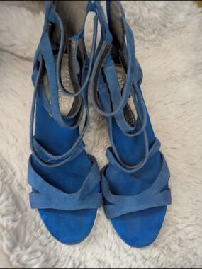 AEROSOLES Blue Suede Strappy Heels